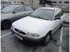 opel astra f berlina del año 1995