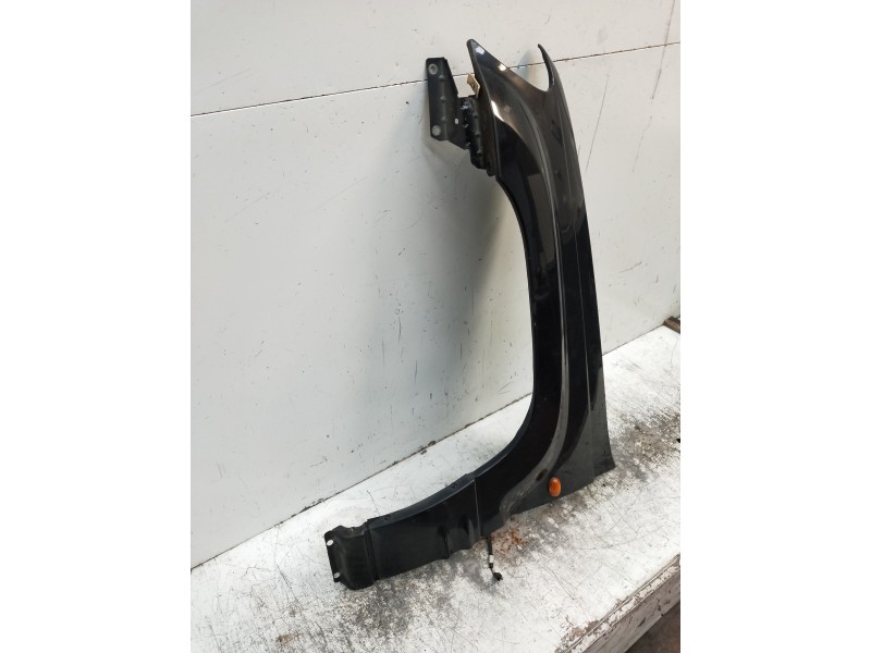 Recambio de aleta delantera izquierda para jeep gr.cherokee (wj/wg) 2.7 crd limited referencia OEM IAM   