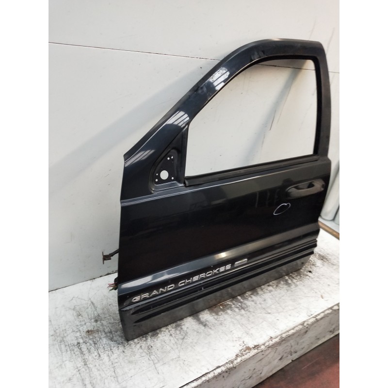 Recambio de puerta delantera izquierda para jeep gr.cherokee (wj/wg) 2.7 crd limited referencia OEM IAM   5P
