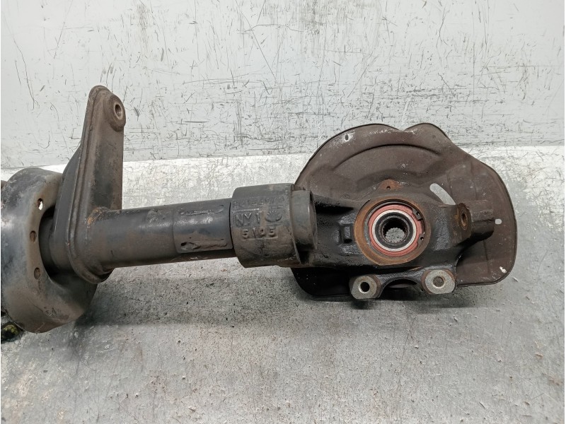 Recambio de mangueta delantera derecha para daewoo nexia gl referencia OEM IAM   