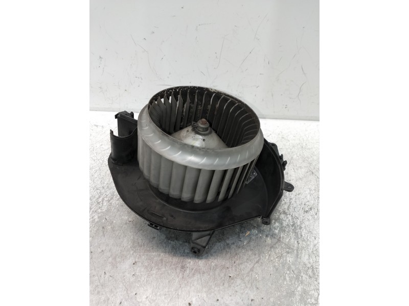 Recambio de motor calefaccion para audi a6 berlina (4f2) 2.0 tfsi referencia OEM IAM 4F0820521A  
