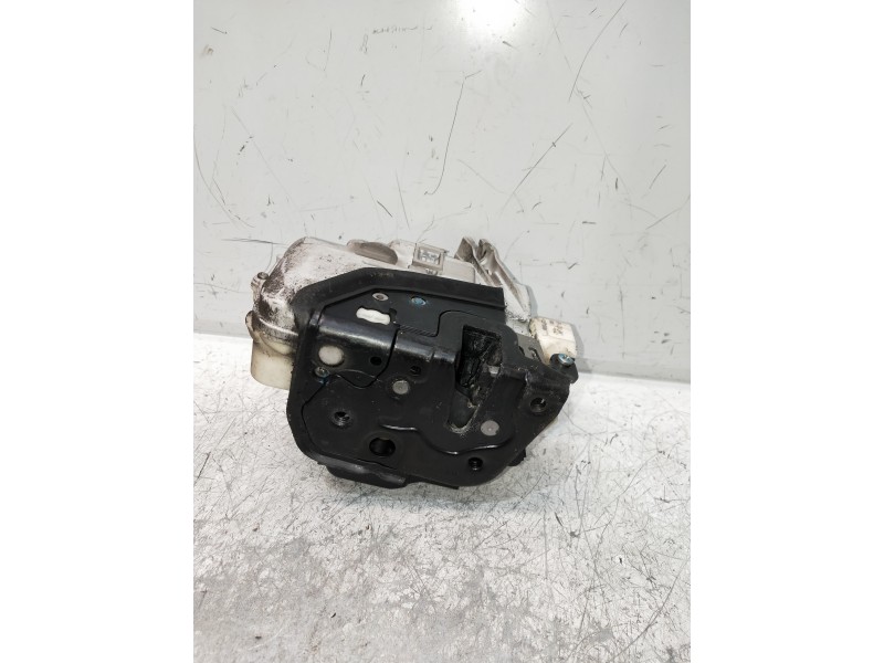 Recambio de motor cierre centralizado delantero izquierdo para audi a6 berlina (4f2) 2.0 tfsi referencia OEM IAM 4F1837015E  4P