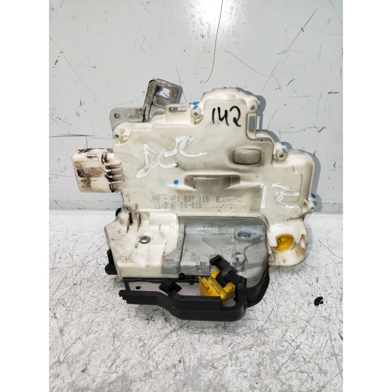 Recambio de motor cierre centralizado delantero izquierdo para audi a6 berlina (4f2) 2.0 tfsi referencia OEM IAM 4F1837015E  4P