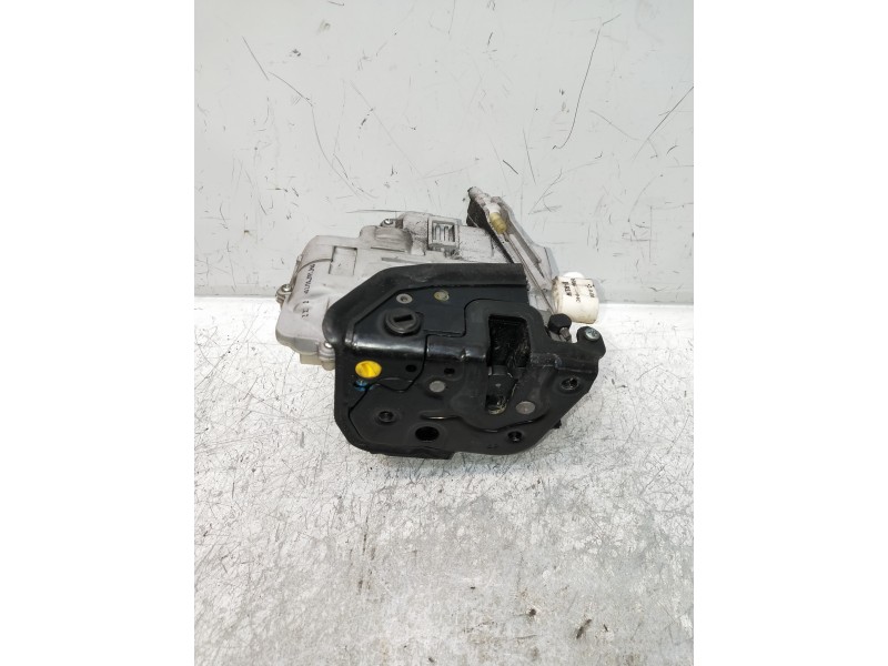 Recambio de motor cierre centralizado trasero izquierdo para audi a6 berlina (4f2) 2.0 tfsi referencia OEM IAM   