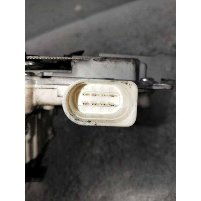 Recambio de motor cierre centralizado trasero izquierdo para audi a6 berlina (4f2) 2.0 tfsi referencia OEM IAM   