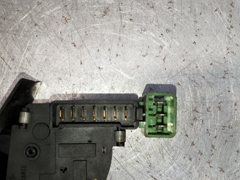 Recambio de mando limpia para peugeot 205 berlina 1.8 d mito referencia OEM IAM   