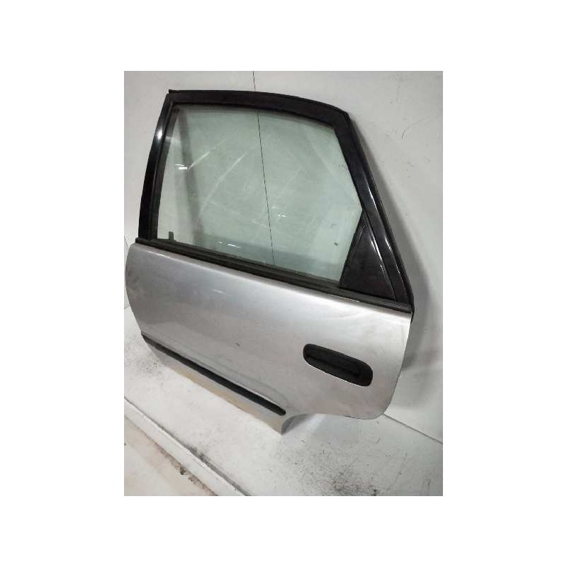 Recambio de puerta trasera izquierda para toyota corolla (e11) 2.0 diesel cat referencia OEM IAM   