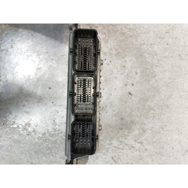 Recambio de centralita motor uce para citroen c4 grand picasso exclusive referencia OEM IAM 5WS40458D SW9663572880 