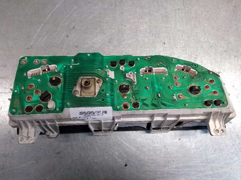 Recambio de cuadro instrumentos para toyota corolla 1.6 referencia OEM IAM 830101E061 2576003450 A4R