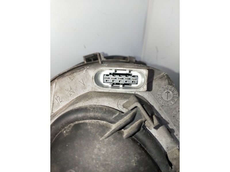 Recambio de faro izquierdo para mercedes clase c (w203) berlina 220 cdi (203.006) referencia OEM IAM   
