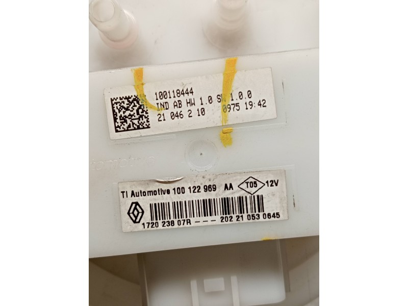 Recambio de bomba combustible para renault express referencia OEM IAM 172023807R  