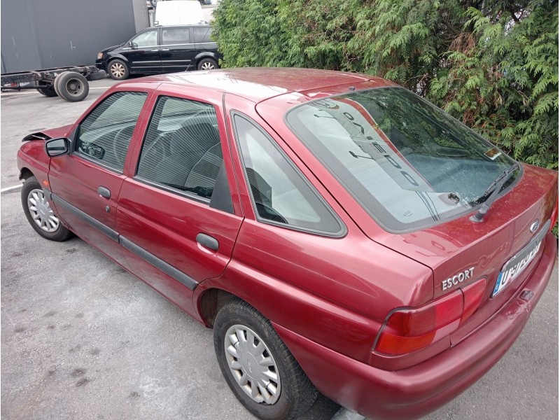 ford escort berl./turnier del año 1996