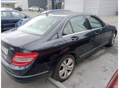 mercedes clase c (w204) berlina del año 2010 2