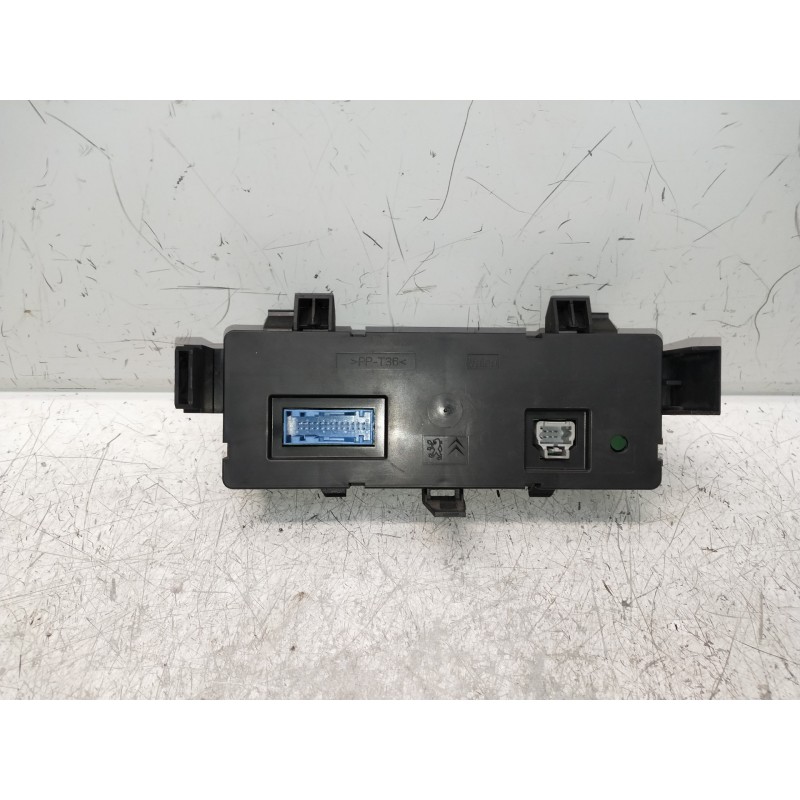 Recambio de mando calefaccion / aire acondicionado para citroen c3 1.4 sx plus referencia OEM IAM 96530443XT  