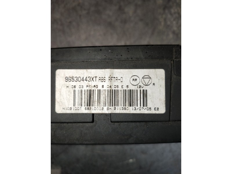 Recambio de mando calefaccion / aire acondicionado para citroen c3 1.4 sx plus referencia OEM IAM 96530443XT  