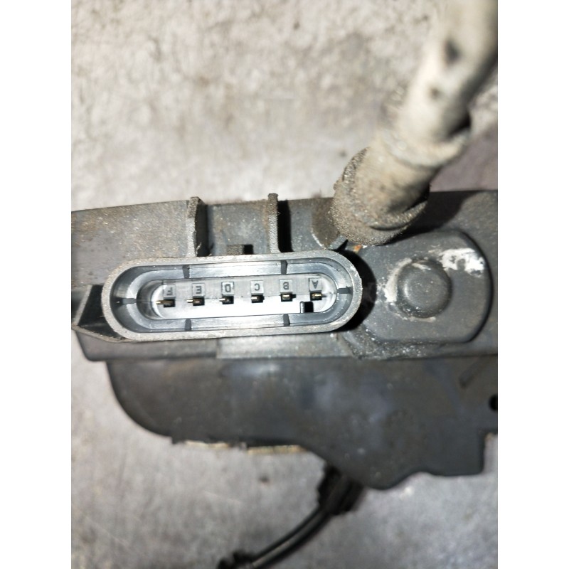 Recambio de motor cierre centralizado trasero derecho para citroen c3 1.4 sx plus referencia OEM IAM   5P