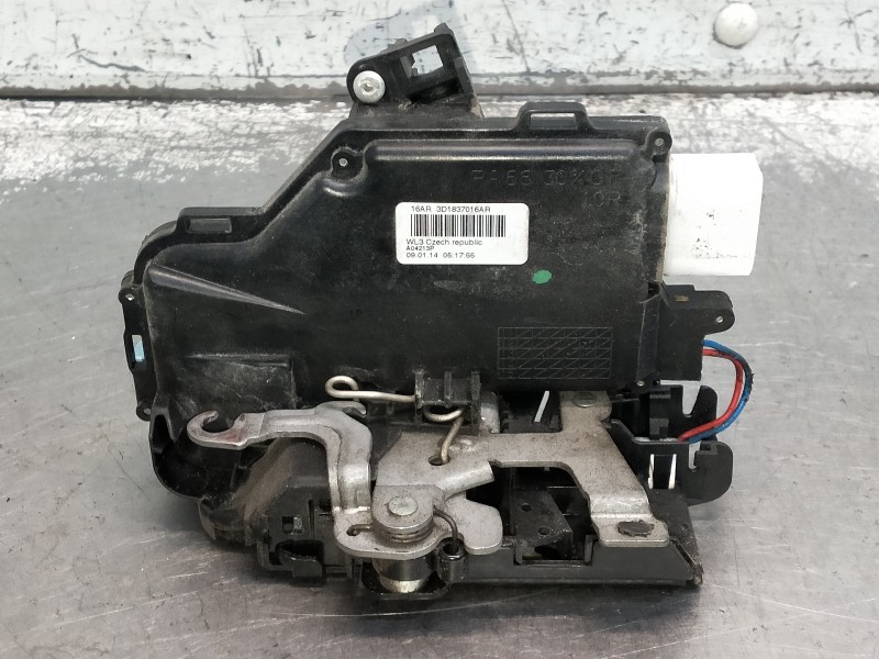 Recambio de motor cierre centralizado delantero derecho para volkswagen caddy ka/kb (2c) combi bluemotion referencia OEM IAM 3D1