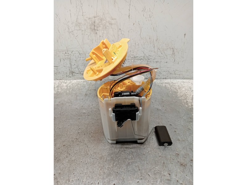 Recambio de bomba combustible para mercedes clase a (bm 177) a 200 d (177.012) referencia OEM IAM A2474706403  