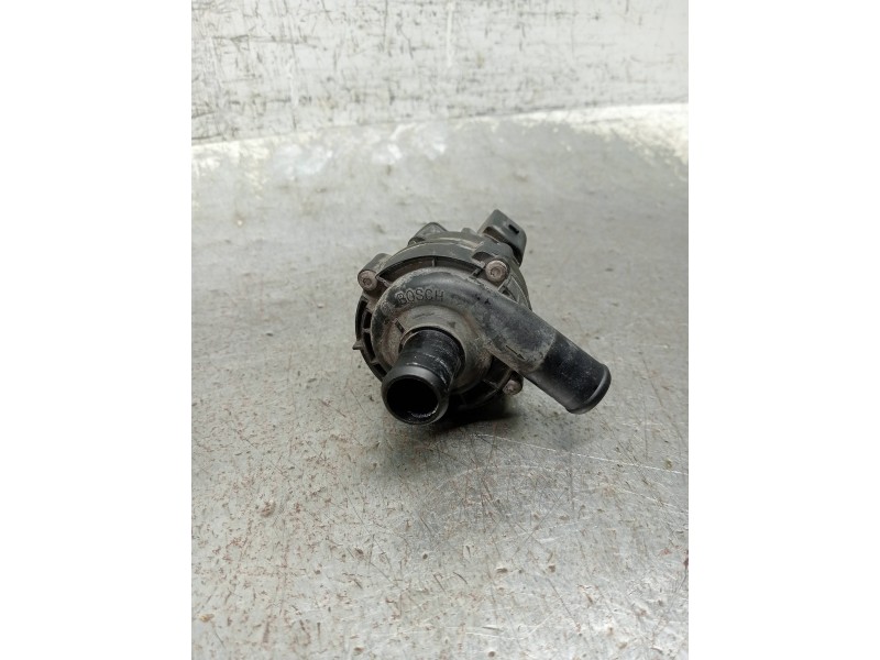 Recambio de bomba agua para mercedes clase a (bm 177) a 200 d (177.012) referencia OEM IAM 0392023000 A2118350364 