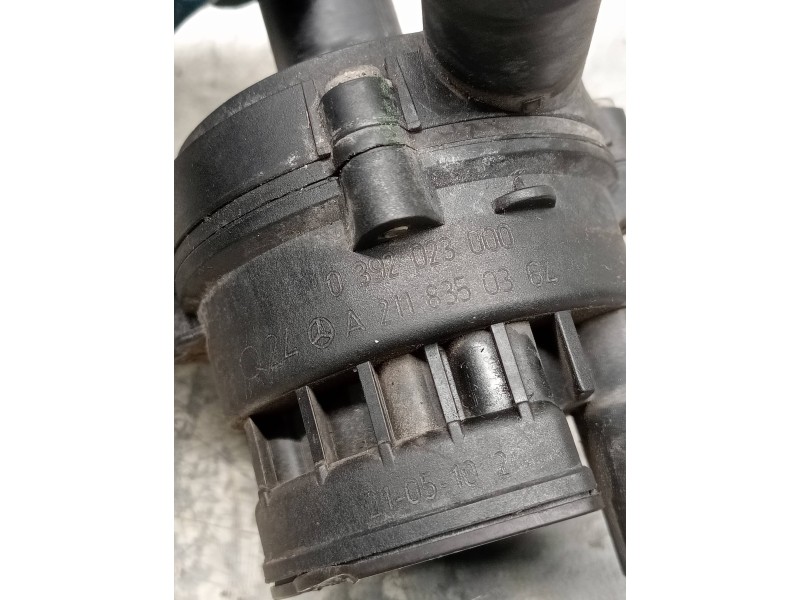 Recambio de bomba agua para mercedes clase a (bm 177) a 200 d (177.012) referencia OEM IAM 0392023000 A2118350364 
