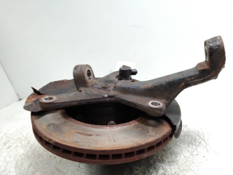 Recambio de mangueta delantera derecha para hyundai h 1 2.5 crdi cat referencia OEM IAM   