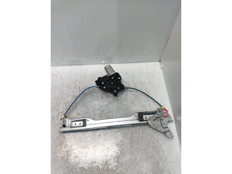 Recambio de elevalunas delantero izquierdo para opel corsa d 1.2 cat (a 12 xer / ldc) referencia OEM IAM   5P