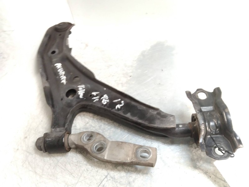 Recambio de brazo suspension inferior delantero izquierdo para nissan primera berlina (p11) gx referencia OEM IAM   