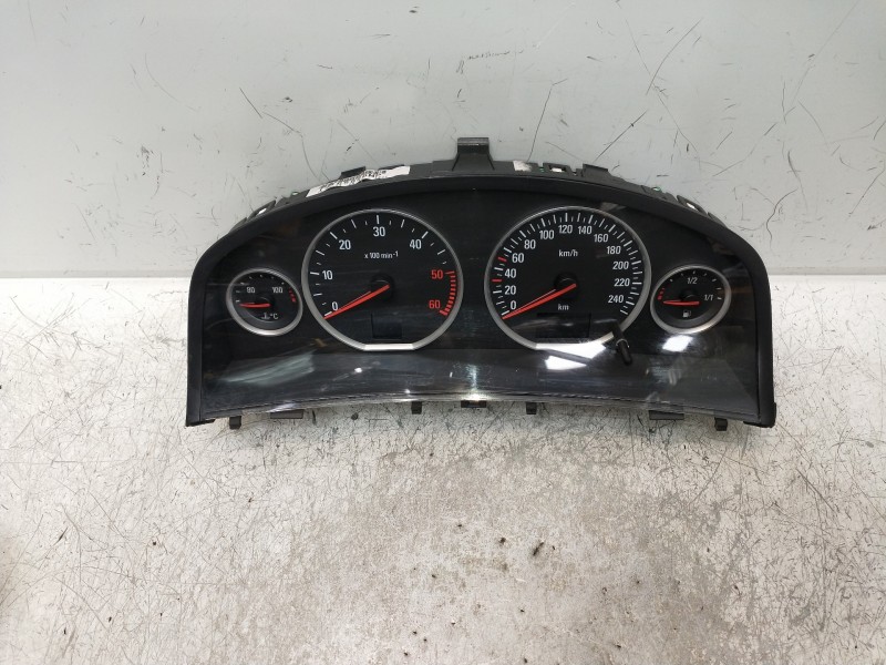 Recambio de cuadro instrumentos para opel vectra c berlina club referencia OEM IAM 13165966MP  