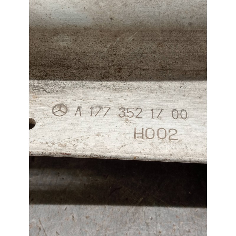 Recambio de brazo suspension inferior trasero izquierdo para mercedes clase a (bm 177) a 200 d (177.012) referencia OEM IAM A177