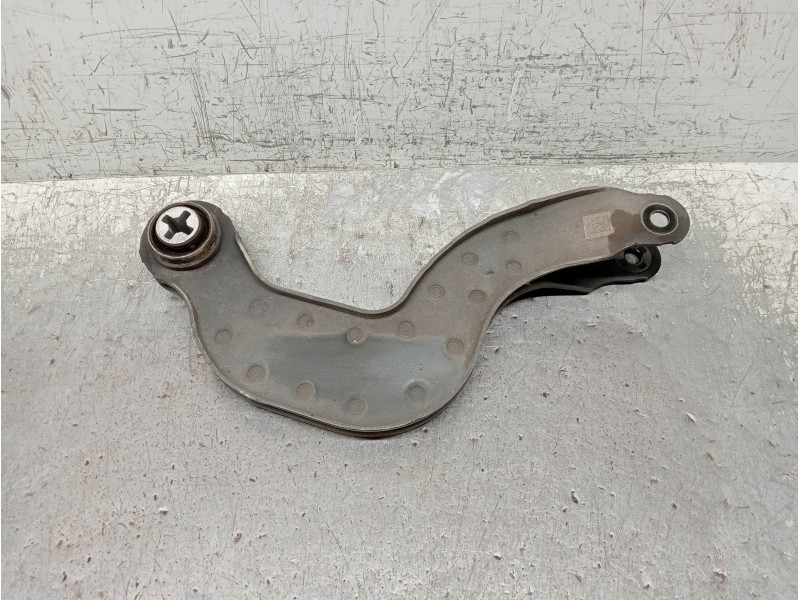Recambio de brazo suspension inferior delantero izquierdo para mercedes clase a (bm 177) a 200 d (177.012) referencia OEM IAM A2