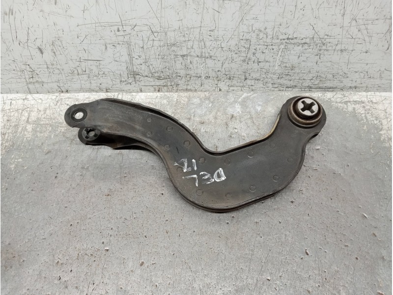 Recambio de brazo suspension inferior delantero izquierdo para mercedes clase a (bm 177) a 200 d (177.012) referencia OEM IAM A2