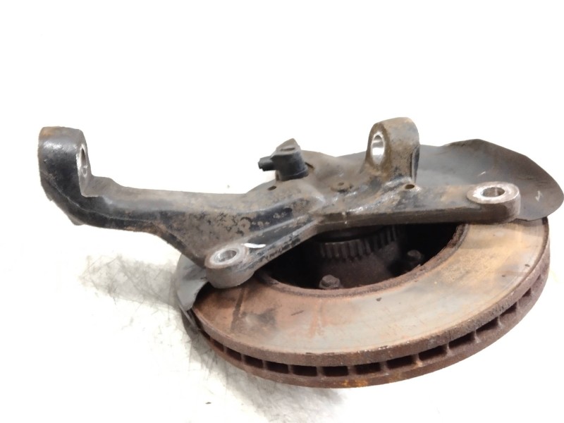 Recambio de mangueta delantera izquierda para hyundai h 1 2.5 crdi cat referencia OEM IAM   