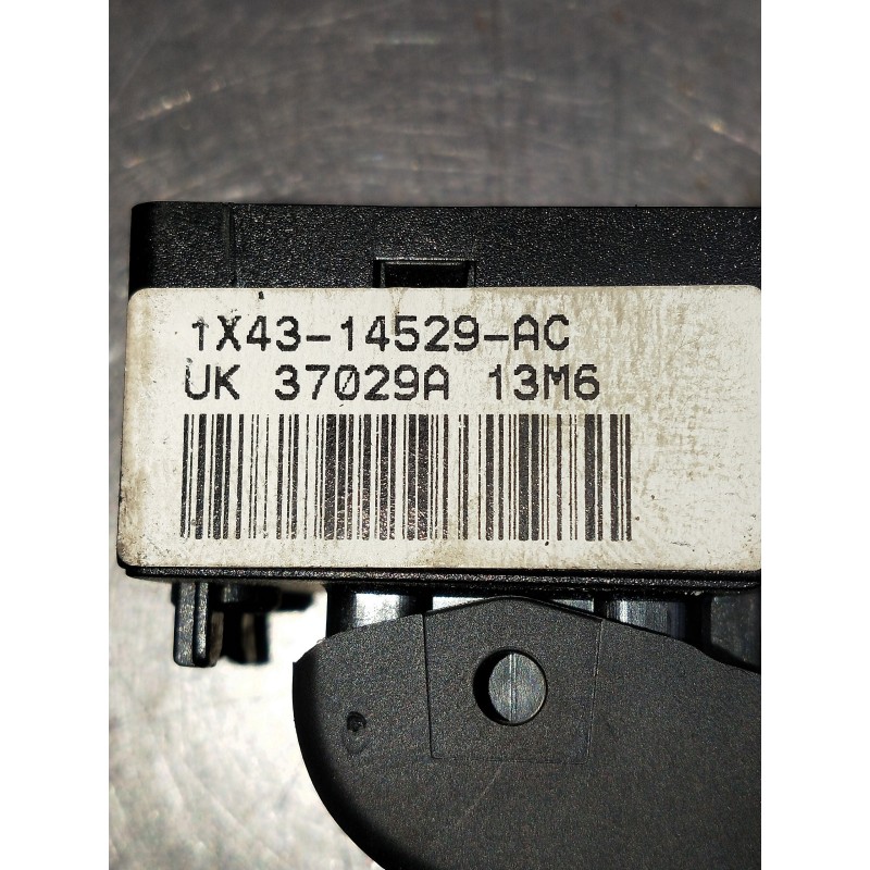 Recambio de mando elevalunas delantero derecho para jaguar x-type wagon 2.0 d classic referencia OEM IAM 1X4314529AC 37029A13M6 