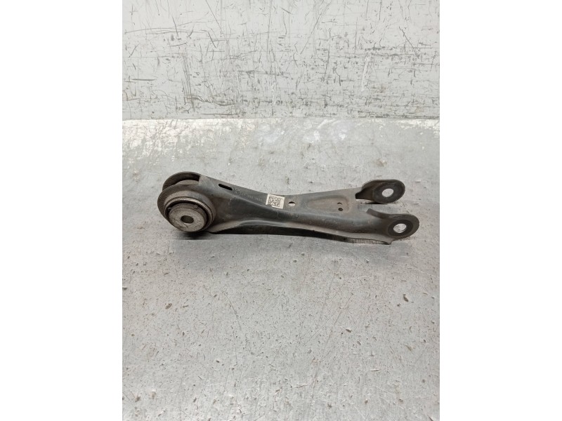 Recambio de brazo suspension inferior delantero izquierdo para mercedes clase a (bm 177) a 200 d (177.012) referencia OEM IAM A2