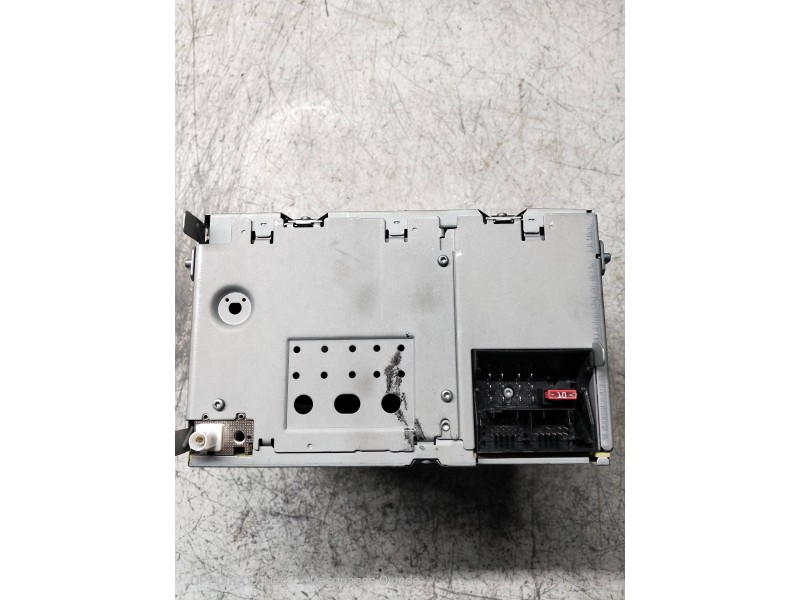 Recambio de sistema audio / radio cd para seat ibiza (6j5) reference referencia OEM IAM 6J0035153B  