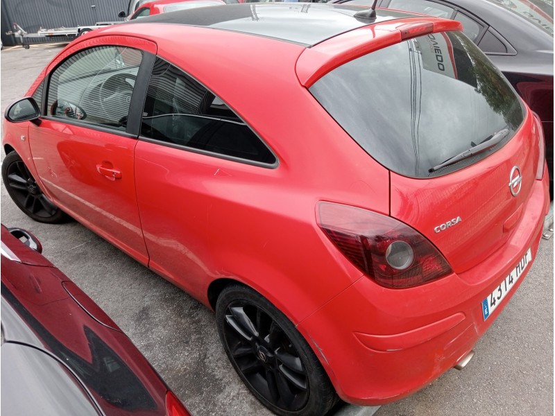 opel corsa d del año 2011