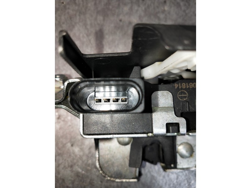 Recambio de motor cierre centralizado trasero izquierdo para porsche cayenne (typ 92aa) diesel referencia OEM IAM 7P0827505G  