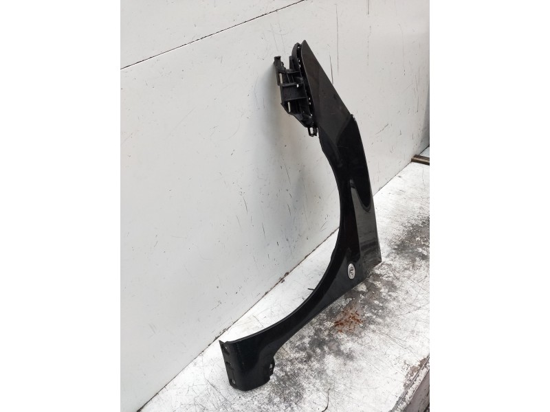 Recambio de aleta delantera izquierda para peugeot 307 cc (s2) básico referencia OEM IAM   