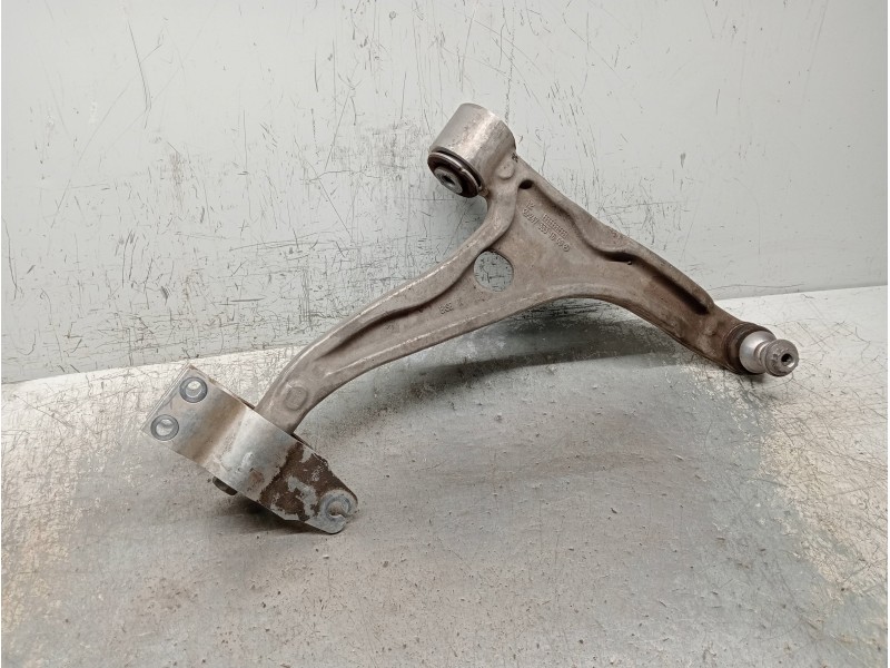 Recambio de brazo suspension inferior delantero derecho para mercedes clase a (bm 177) a 200 d (177.012) referencia OEM IAM 2473