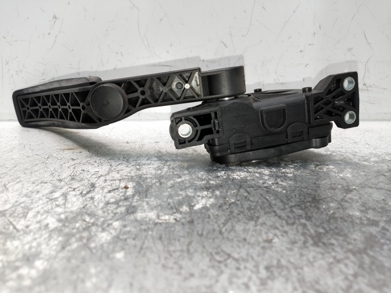 Recambio de potenciometro pedal para porsche cayenne (typ 92aa) diesel referencia OEM IAM 7L0723507D 6PV00802624 