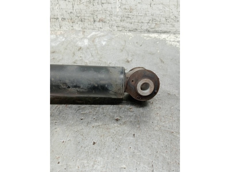 Recambio de amortiguador trasero derecho para mercedes clase a (bm 177) a 200 d (177.012) referencia OEM IAM A1773206103 8014040
