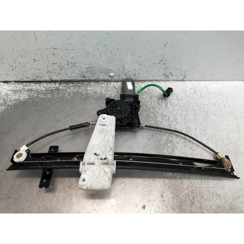 Recambio de elevalunas delantero derecho para jeep gr.cherokee (wj/wg) 2.7 crd limited referencia OEM IAM 6004PA1057  5P