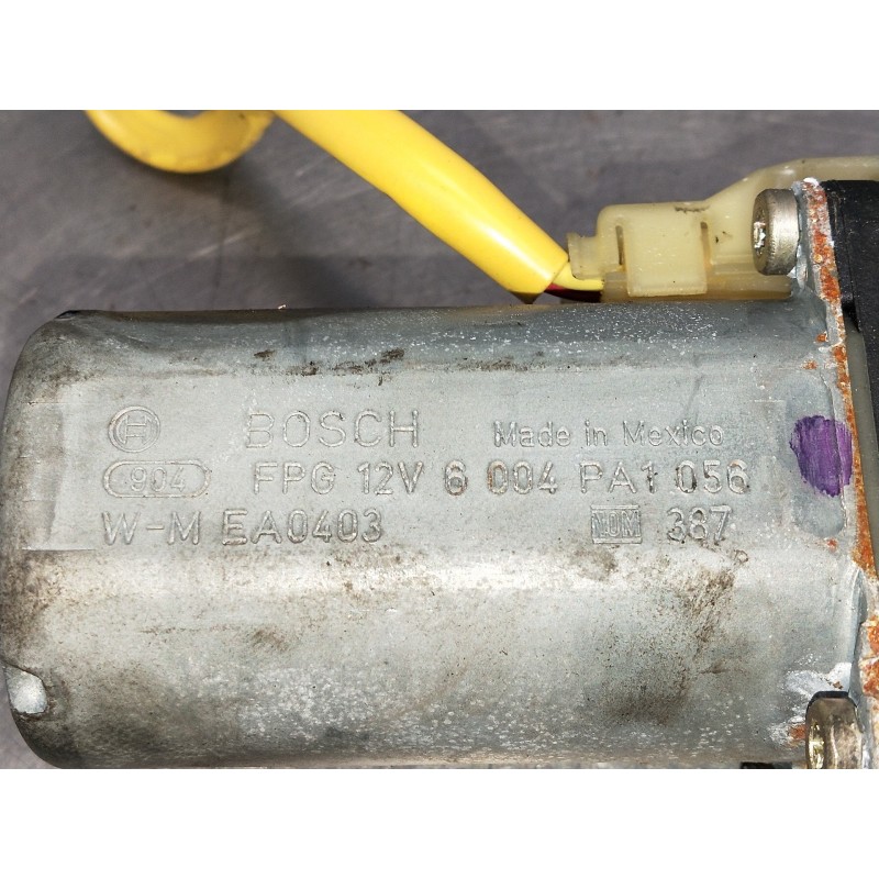 Recambio de elevalunas delantero izquierdo para jeep gr.cherokee (wj/wg) 2.7 crd limited referencia OEM IAM 6004PA1056  5P