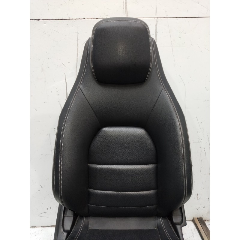 Recambio de juego asientos completo para mercedes clase clk (w207) coupe 350 cdi be prime edition (207.322) referencia OEM IAM V