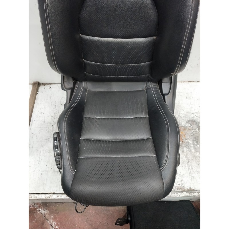 Recambio de juego asientos completo para mercedes clase clk (w207) coupe 350 cdi be prime edition (207.322) referencia OEM IAM V