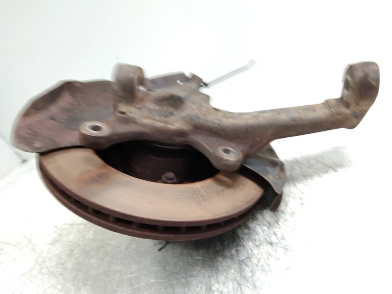 Recambio de mangueta delantera derecha para hyundai h 1 h 1 furg.caja cerr.c. puerta referencia OEM IAM   