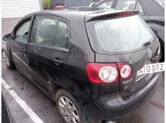 volkswagen golf v berlina (1k1) del año 2005 2