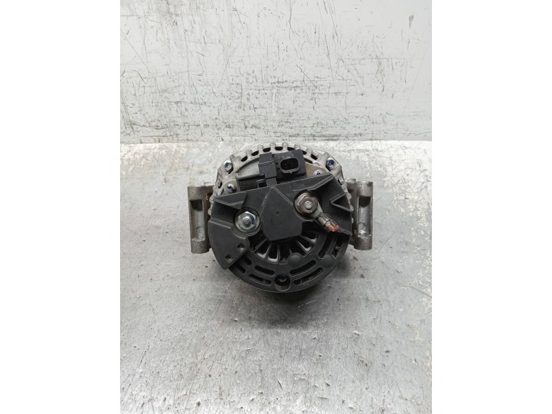 Recambio de alternador para jeep gr.cherokee (wj/wg) 2.7 crd limited referencia OEM IAM 0124515115  