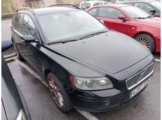 volvo v50 familiar del año 2004