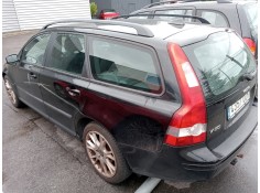 volvo v50 familiar del año 2004 2
